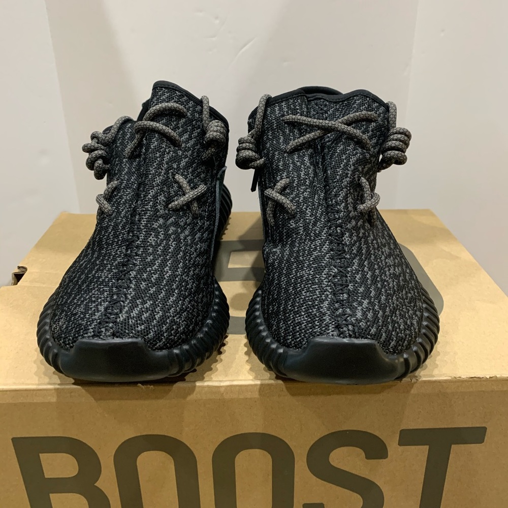 YEEZY BOOST 350 PIRATE BLACK